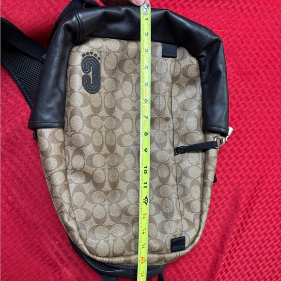 Coach backpack with charms - Picture 11 of 12